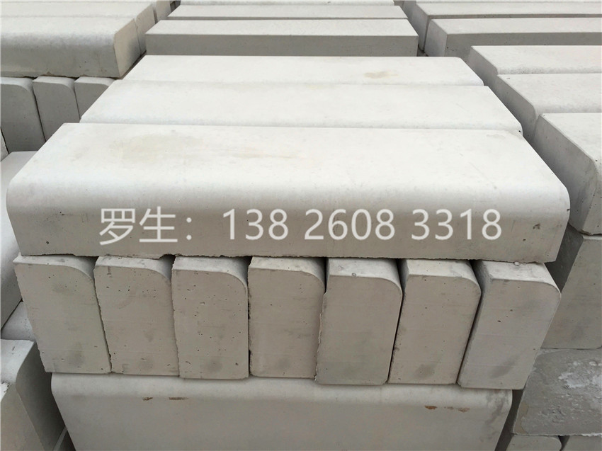 水泥路側石